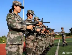 关于战术奏效！维尼修斯双翼齐飞压制曼联整场无力还手！的信息
